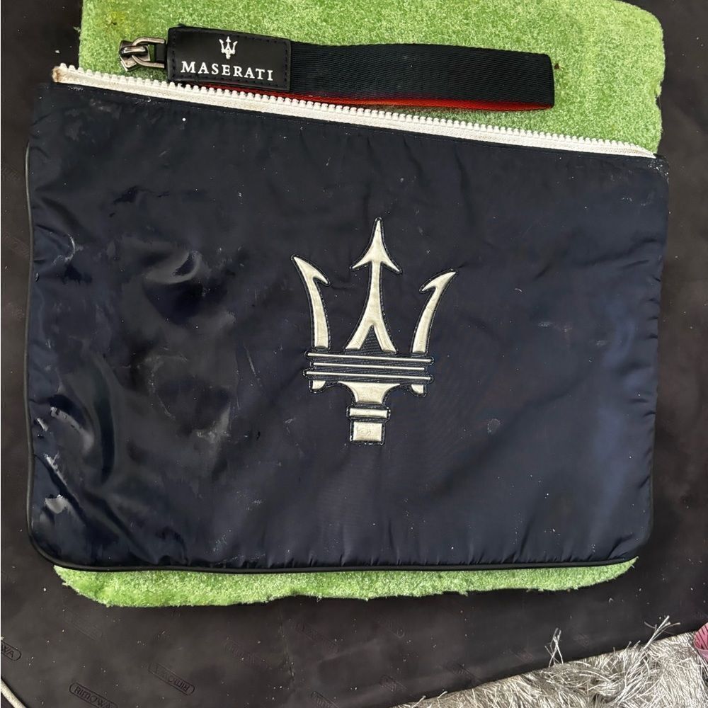 ERMENEGILDO ZEGNA Perfumes Toiletry Travel bag maserati logo tote purse handbag